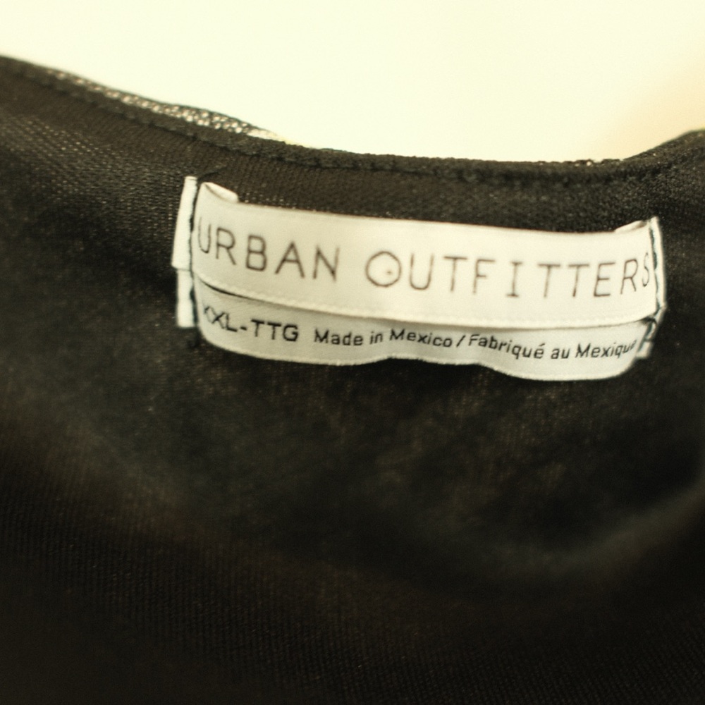 urban outfitters daisy dress - Picture 3 of 3